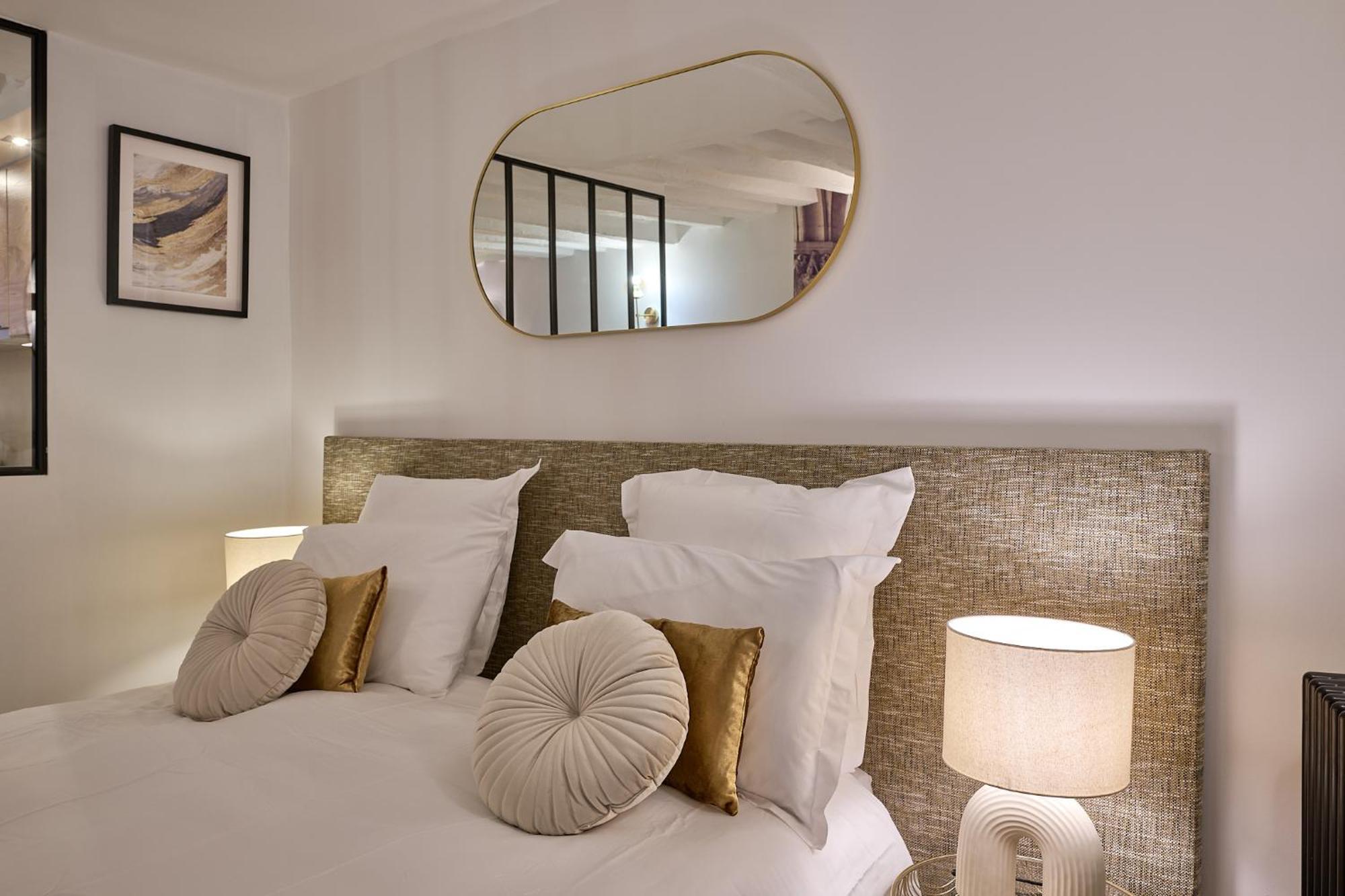 Appartement Cosy A 9 Min A Pied De La Cathedrale Notre Dame Paris Exterior photo